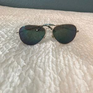 Micheal kora sunglasses, do NOT have case